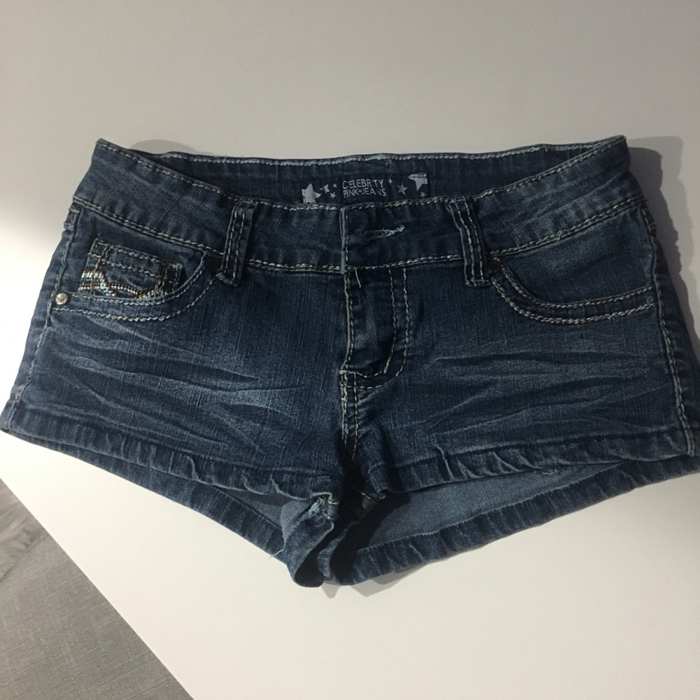 Short shorts